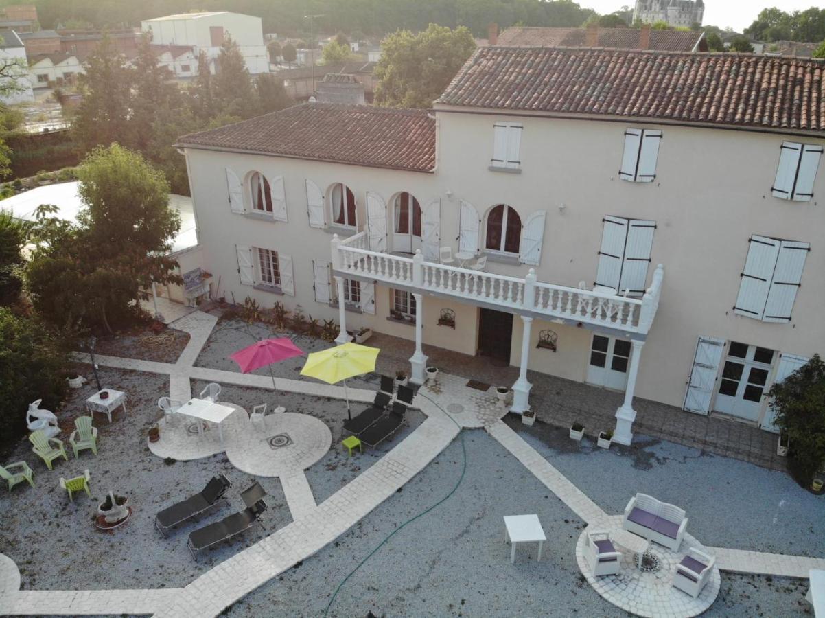 Bed & Breakfast Le Clos Des Cedres 3*