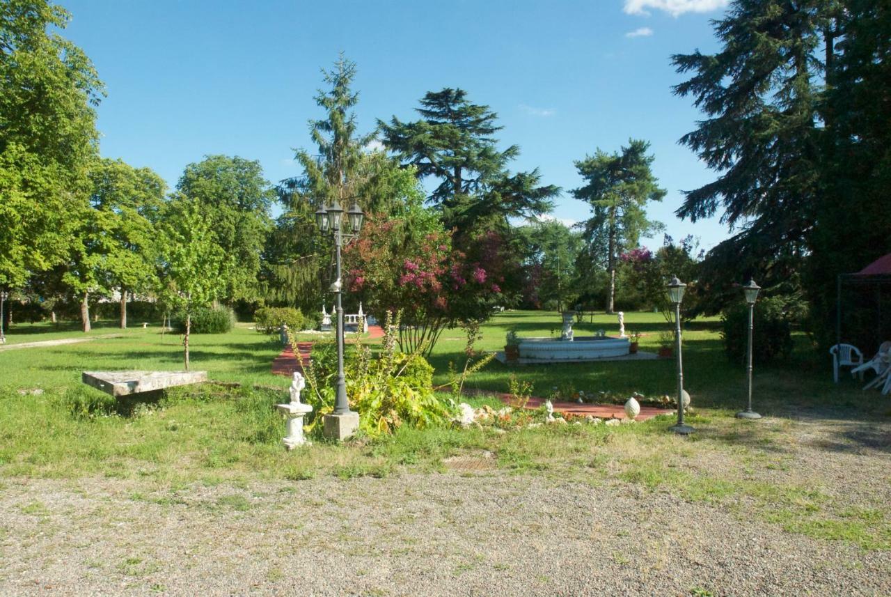 Le Clos Des Cedres La Rochefoucauld
