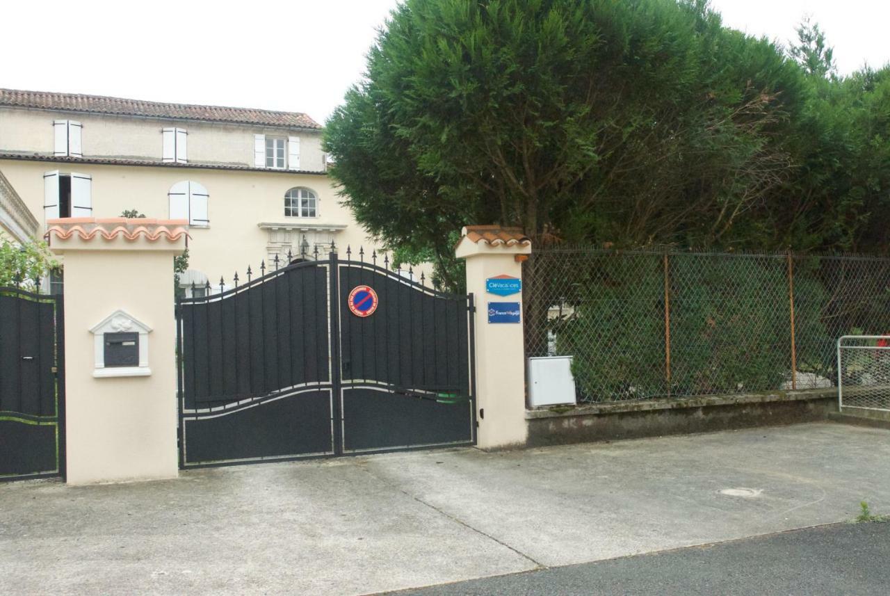 Le Clos Des Cèdres Couette-café 3*